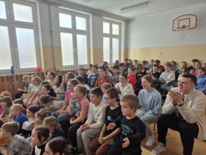 d366500d-7e0c-4acc-b33a-05eb94133e25